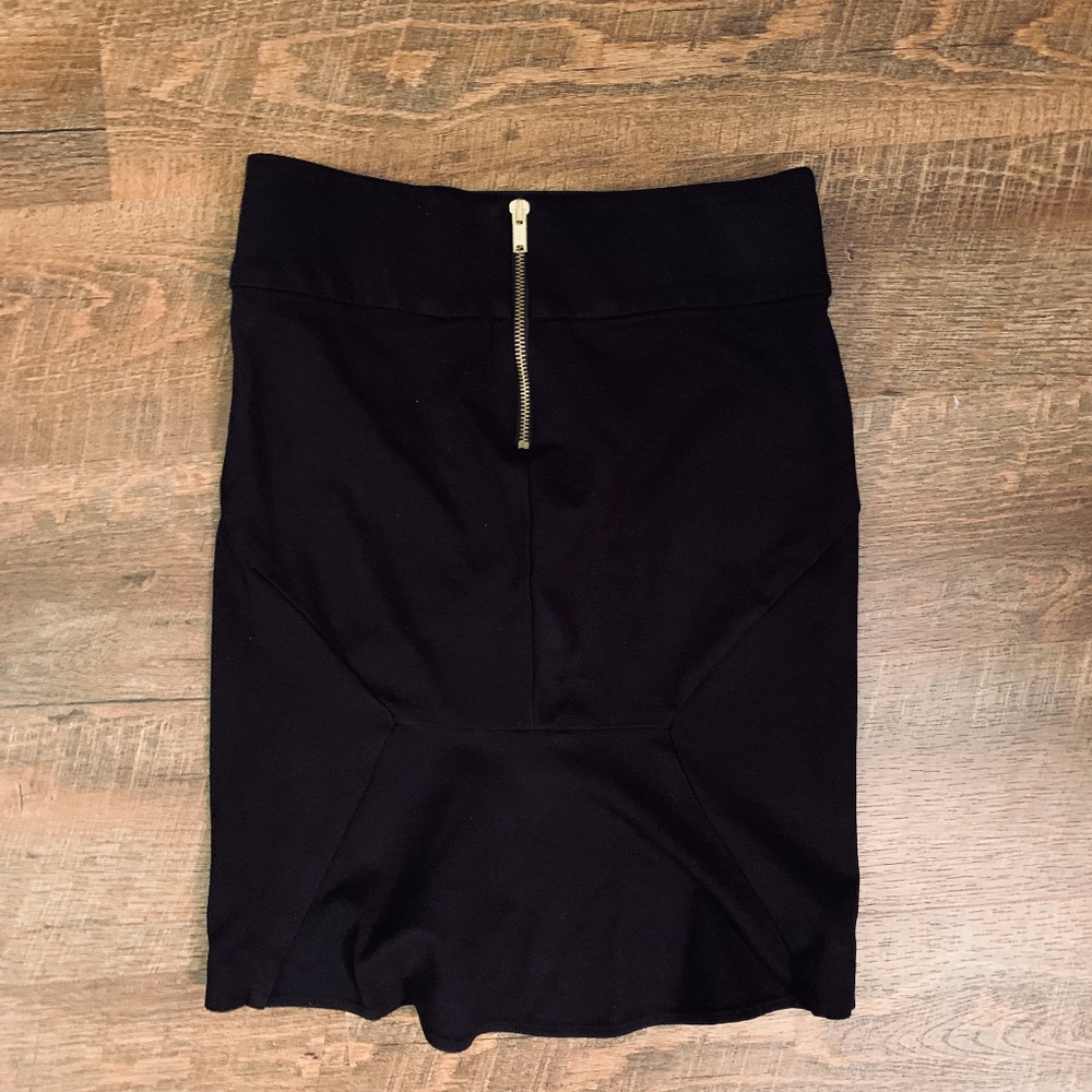 Black Gold Zipper Peplum Skirt